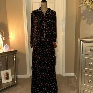 Women’s XL Christmas pajamas or one time Liz Claiborne